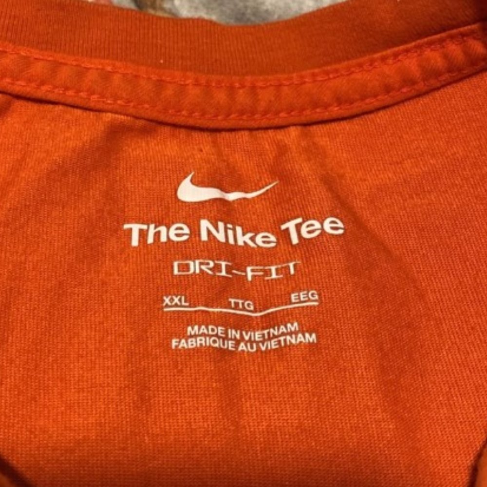 Nike Just Do It Orange T-shirt Chain - Picture 3 of 3